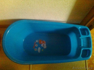 Детская ванночка синего цвета практически новая ДЕШЕВО #641492