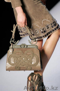 ПРОДАМ ЖЕНСКУЮ ОБУВЬ И СУМКИ  #655108