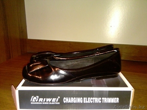 Продам новые балетки чёрного цвета лакированные #671019