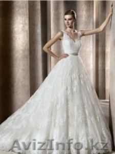 продаю шикарное платье #693068