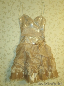 Продам платье красного и золотого цвета #701137