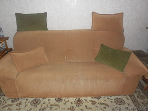 продам диван-кровать раскладной на два спальных места #694389
