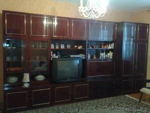 Стенка производства Югославии #676415