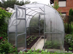 Теплицы с покрытием из сотового поликарбоната #725693