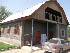 Продам частный дом 2007 года постройки,  общей площадью 107 квадратных метров,  по #715056