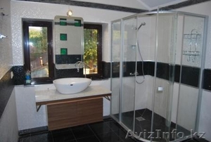 Шикарный безопасный дом в трех уровнях  #733018