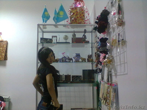 витрины стеллажи для бутика продаю #739426