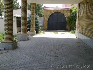 В тихом и экологически чистом районе(варианты обмена) #745521