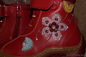 Новые кожаные сапожки 