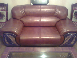 Продам кожанную софу и журнальный стол #745087