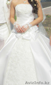 продам шикарное сногсшибательное свадебное платье #738549