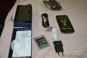 Apple iphone 4S 64gb Samsung Galaxy SIII #745402