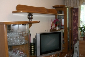 Стенка (горка) производство Малайзия,  МДФ,  в использовании 3 мес #750589