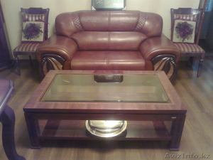 продам кожаную софу и журнальный столик #755241