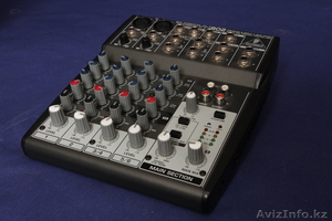 Behringer XENYX 802 #749674