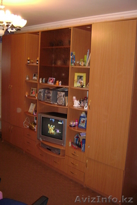 продам стенку,  3 секции #771193