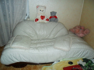 Диван кожаный         #789346
