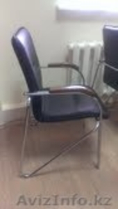 Продаются кожаные стулья #790299