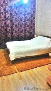 Сдам посуточно: 2 комнатная кв.,  Желтоксан,  уг. ул. Толе би,  14000 тг/сут #811162