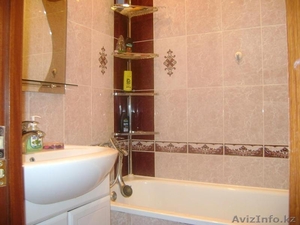 СДАМ ПОСУТОЧНО 1 КОМН. КВ. УРАЛЬСК. 4000 тг. #807314