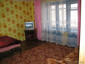 посуточно  1 ком.кв.кжби.школа милиции.по часам #810296