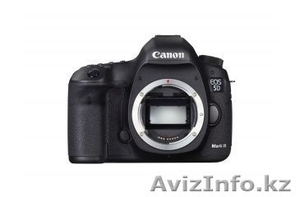 Canon EOS 5D Mark III Digital SLR Camera Body   #829420