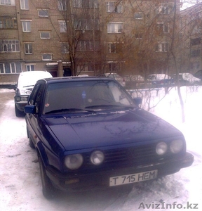 Фольцваген Гольф 2 в аварийном состоянии #818523