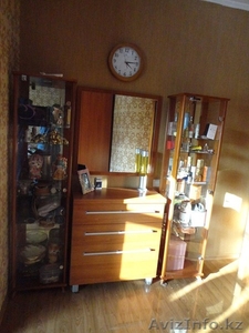 уголок кожаный белый,  дешево,  шкафы,  прихожки #828161