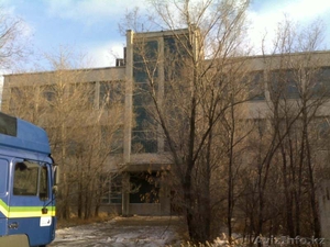 ПРОДАМ НЕДОРОГО 3х-эт здание на терр.завода 