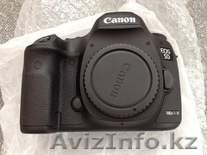 Canon EOS 5D Mark III 22.3MP Digital SLR Camera body #835273