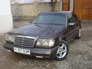 Мерседес - Бенц Е 220 #834222