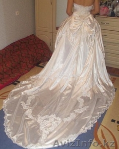 НЕОБЫЧНОЕ СВАДЕБНОЕ ПЛАТЬЕ! #836104