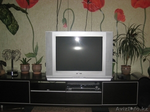 TV Samsung_72 silver #843508