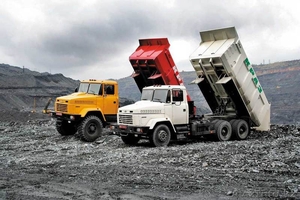 Самосвалы КрАЗ 6x4,  6x6,  8x4 #870724