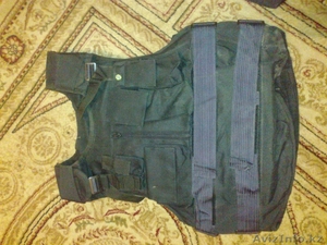 продам бронежилет #861486