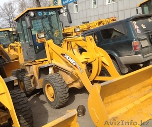 Погрузчик  XCMG  LW158, Г/п	1500 кг Объем ковша-0.7м3 #858543