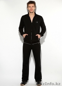 Брендовые элитные спортивные костюмы #885889