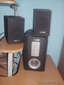 Продаю компьютер в хорошем сост+ комп стол #875519