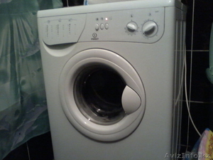 Срочно продам стиральную машину indesit #887694