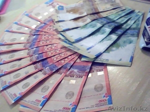 куплю айфон 5 оригинал новую за 70, 000 тыс тг.. в руке имеется вот картина #904629