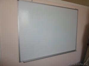 продам стулья деревянные б/у,  доску маркерную #893424