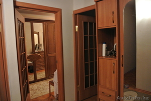 4-х комнатная квартира,  адрес: г.Шымкент,  12 мкр,  ул.Уалиханова д.227,  кв.22. #916735