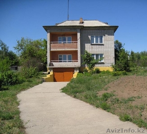 2-этажный коттедж в п.Шульбинск #929984