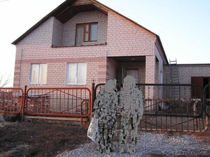 Продам жилой дом,  п. Радужный,  площадь дома-175 #928456