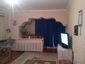 Продам или поменяю 1 кв. 1 этаж угловая на 2 кв.  #933797