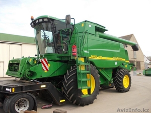 Зерноуорочный комбайн John Deere S690i  #923632