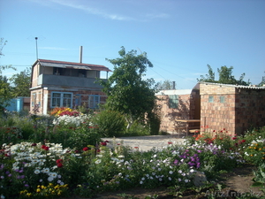 продам дачу садоводство Иртыш недалеко от остановки,  14 соток,  дом. телефон,   #938417