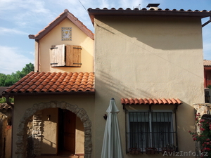 ШАЛЕ В CERDANYOLA DEL VALLÈS ,  БАРСЕЛОНА,  КАТАЛОНИЯ ,  ИСПАНИЯ. #941950