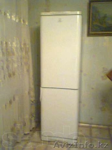 ПРОДАМ Indesit ХОЛОДИЛЬНИК! #954536