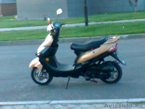 СКУТЕР куб 80,  на 100км/час-2л/б #961754